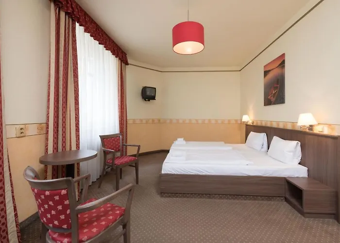 Otel Ostruvek 3*