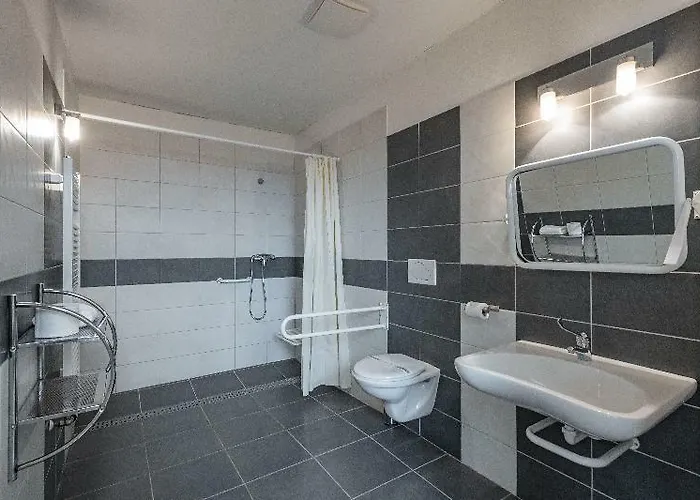 Ostruvek 3* Prag