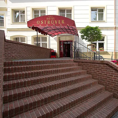 Hotel Ostruvek