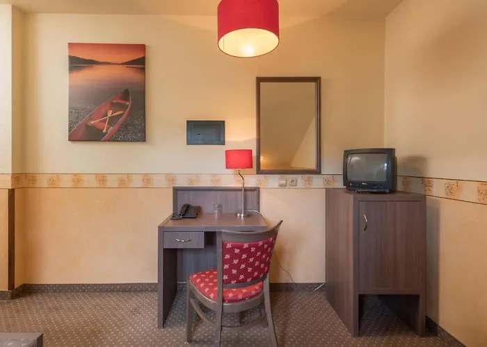 Ostruvek Hotel 3*
