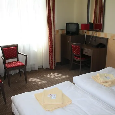 Hotel Ostrůvek 3*
