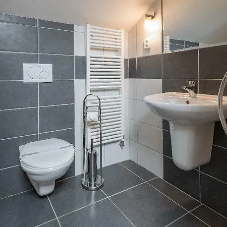 Ostrůvek Hotel 3*